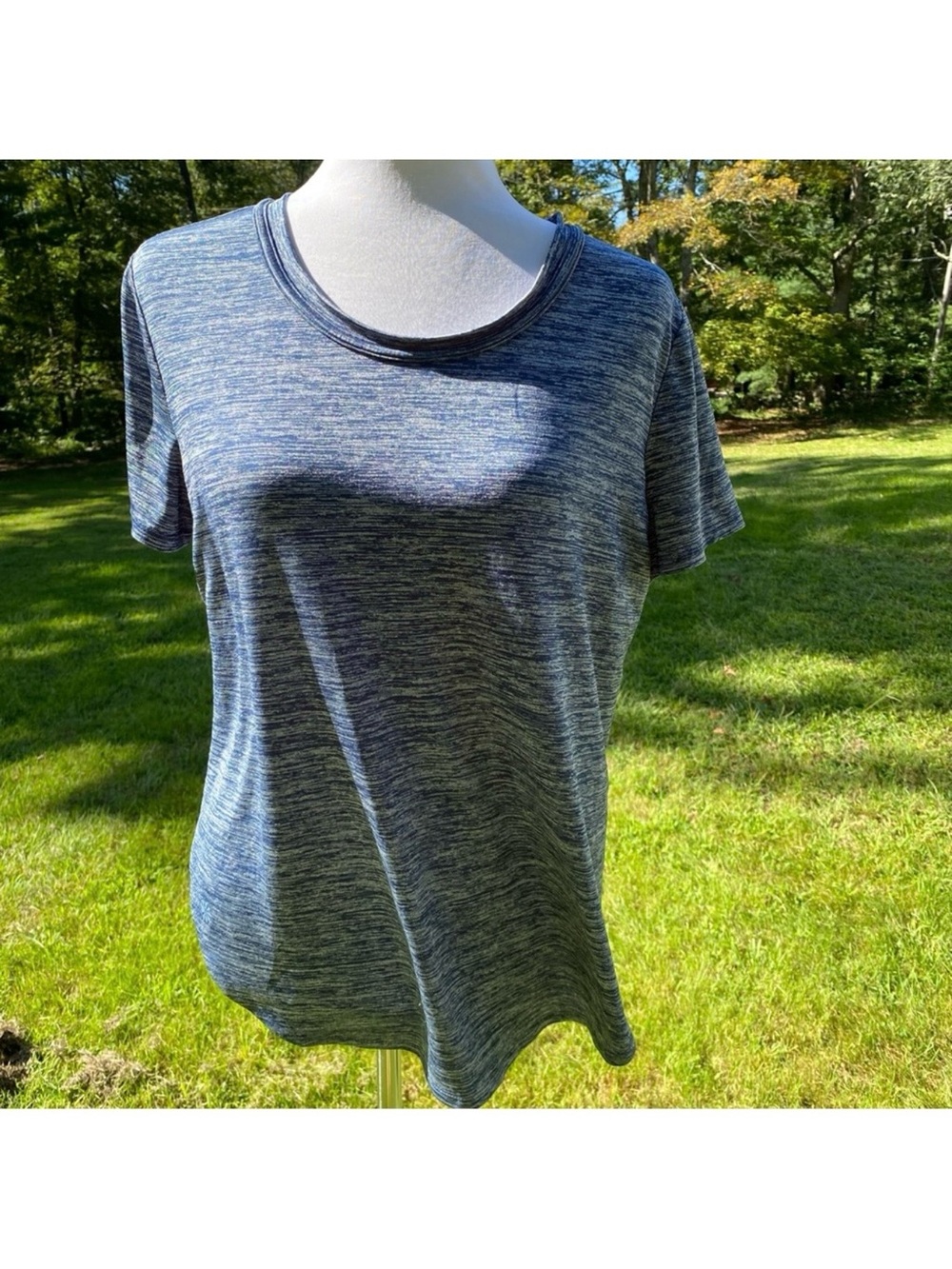 ATHLETA TOP TEE SHORT SLEEVE BLUE WHITE STRETCH SHEER MESH BACK ACCENT SIZE M
